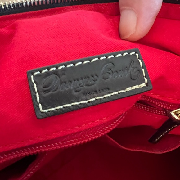 Dooney & Bourke iconic Satchel in Suede, iconic color, good used condition - Picture 10 of 11